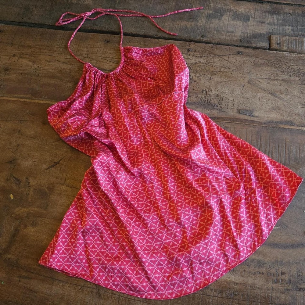 Silk Pink Y2K Early 2000s Express Halter Tank Top Backless Patterned Tuscan Mom